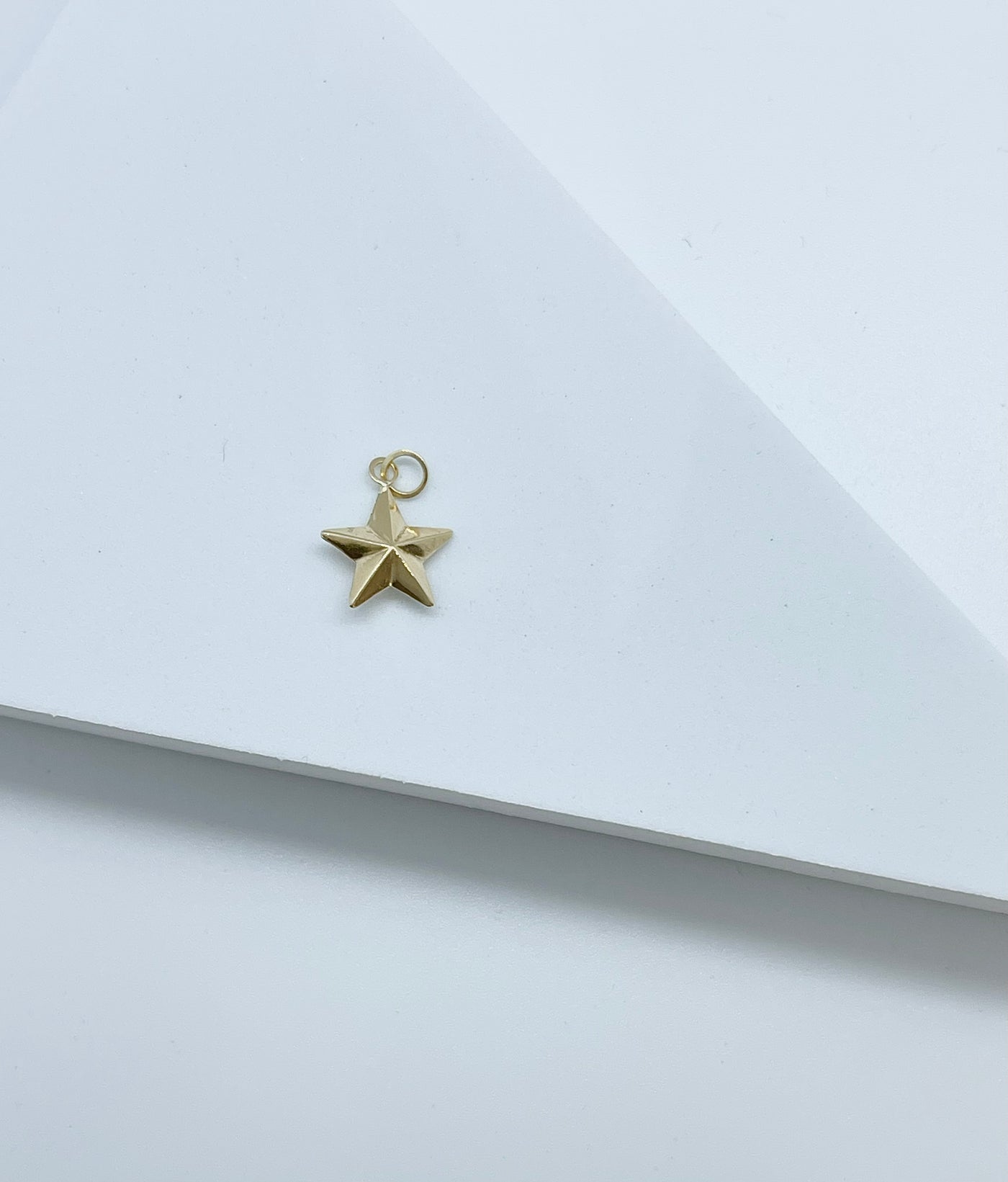 14K Gold Diamond Cut 5 Pointed Star Charm Pendant