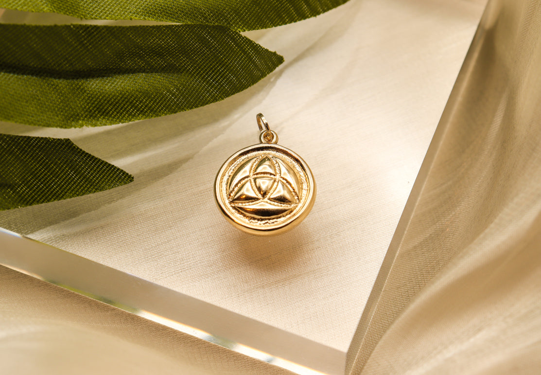 14K Gold Triquetra Trinity Knot Symbol Charm Pendant